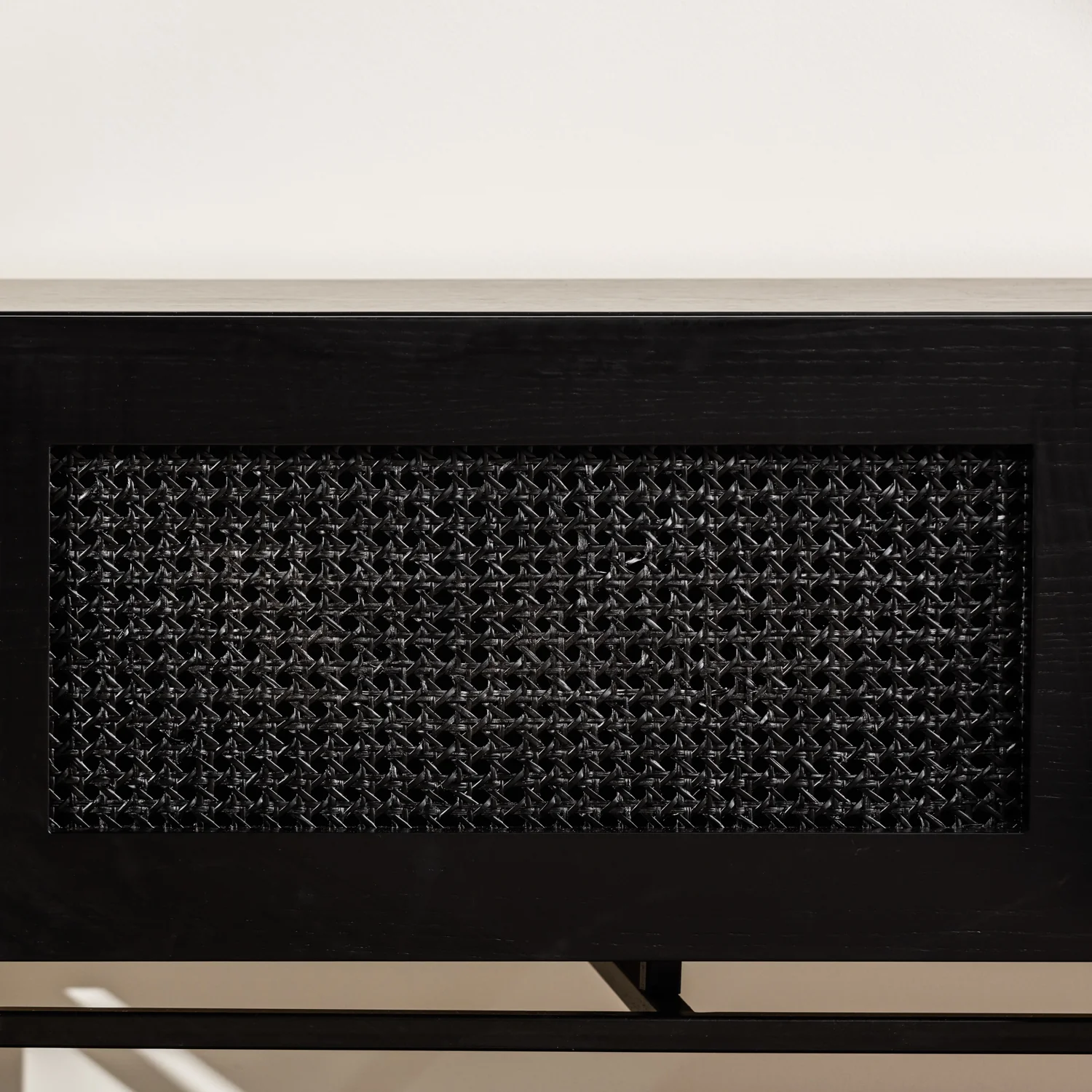 MASAKI | מזנון בוהו שיק מעץ, ראטן ומתכת, עם קלאפות - Image 4